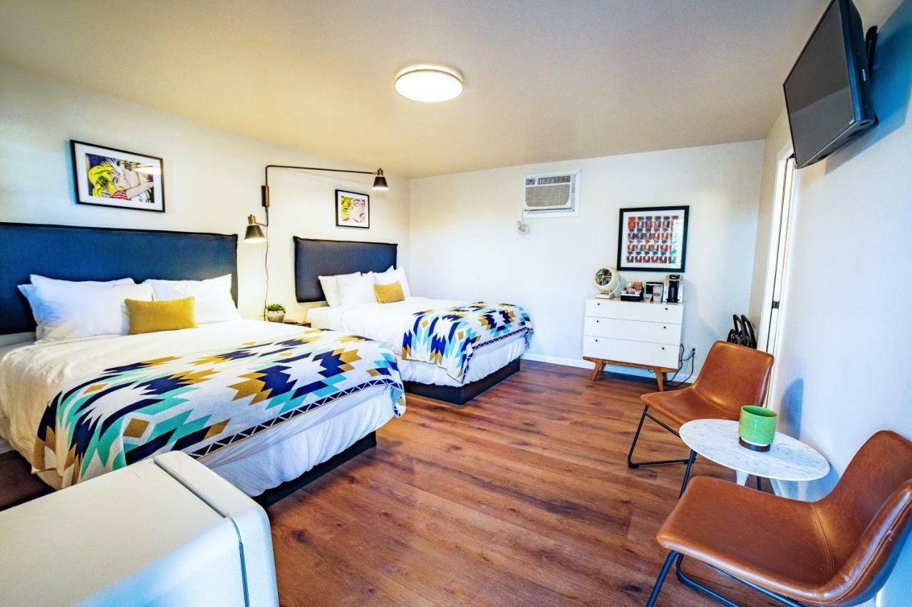 Stonewall Motor Lodge ภายนอก รูปภาพ
